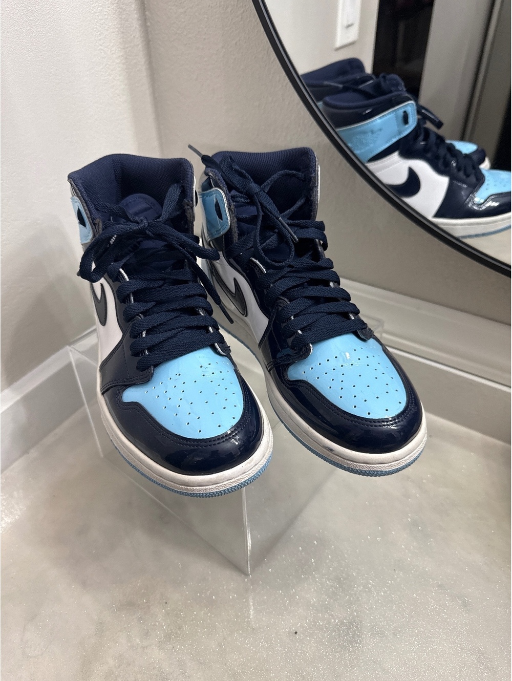 Nike Women’s Air Jordan 1 Retro High OG Blue Chill